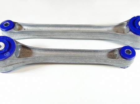 Volvo 740 940  Control Arms Bushes Rear
