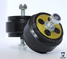 volvo 240 242 245 pre 1979 model engine mounts OEM 1221915