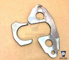 Volvo 940 740 rear axle rainforcing bracket for torque rods MKM